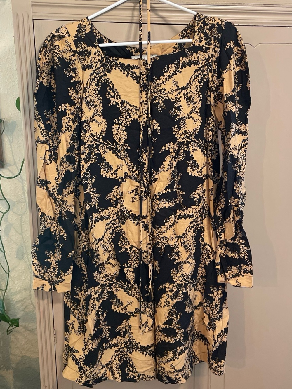 Black and Tan Floral Long-Sleeve Tie-Neck Dress